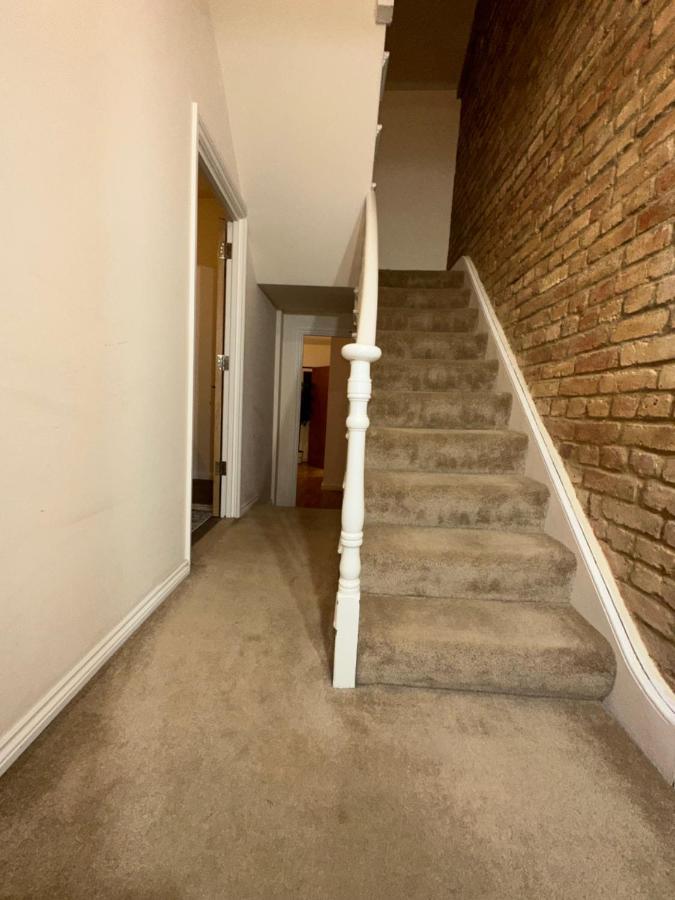 North London A Spacious 7 Bedroom House Accommodating Up To 18 People Complete With Own Gym And Table Tennis Exteriér fotografie