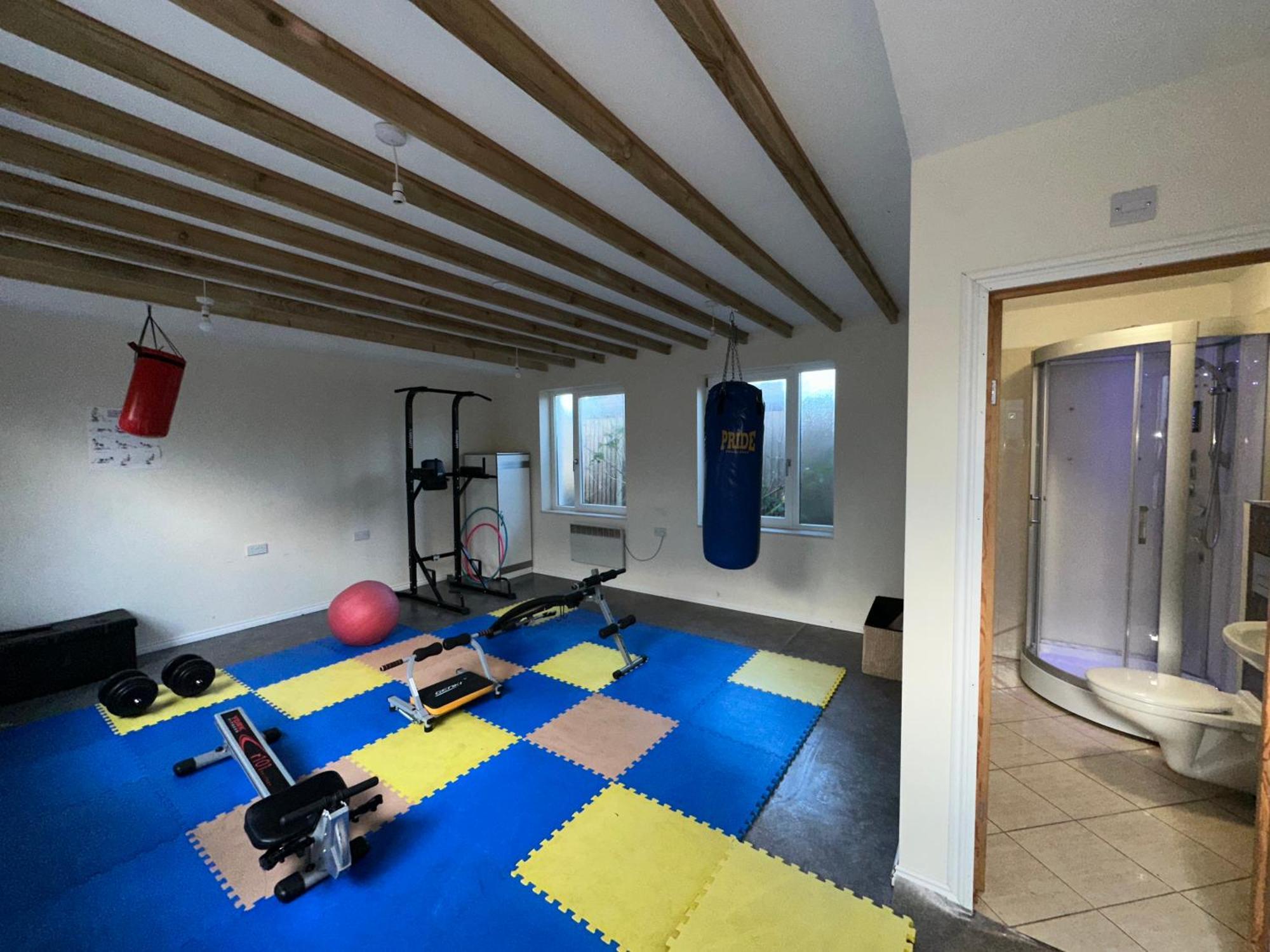 North London A Spacious 7 Bedroom House Accommodating Up To 18 People Complete With Own Gym And Table Tennis Exteriér fotografie